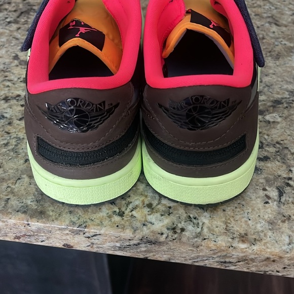 Air Jordan fly ease worn once indoors new condition no box - Picture 3 of 5